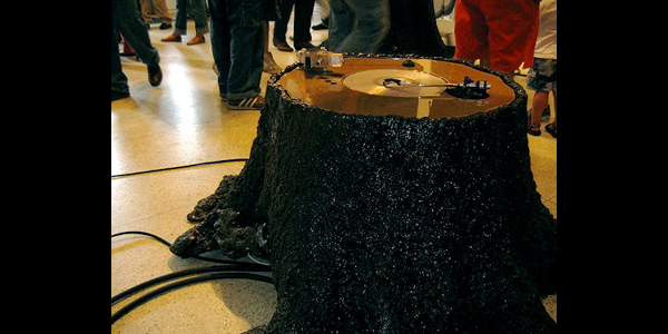Turntable_Trunk_show